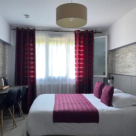 Des Moulins 호텔 3*